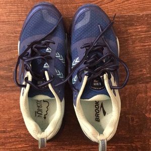 Brooks Cushion Cascadia Trail Running Shoes